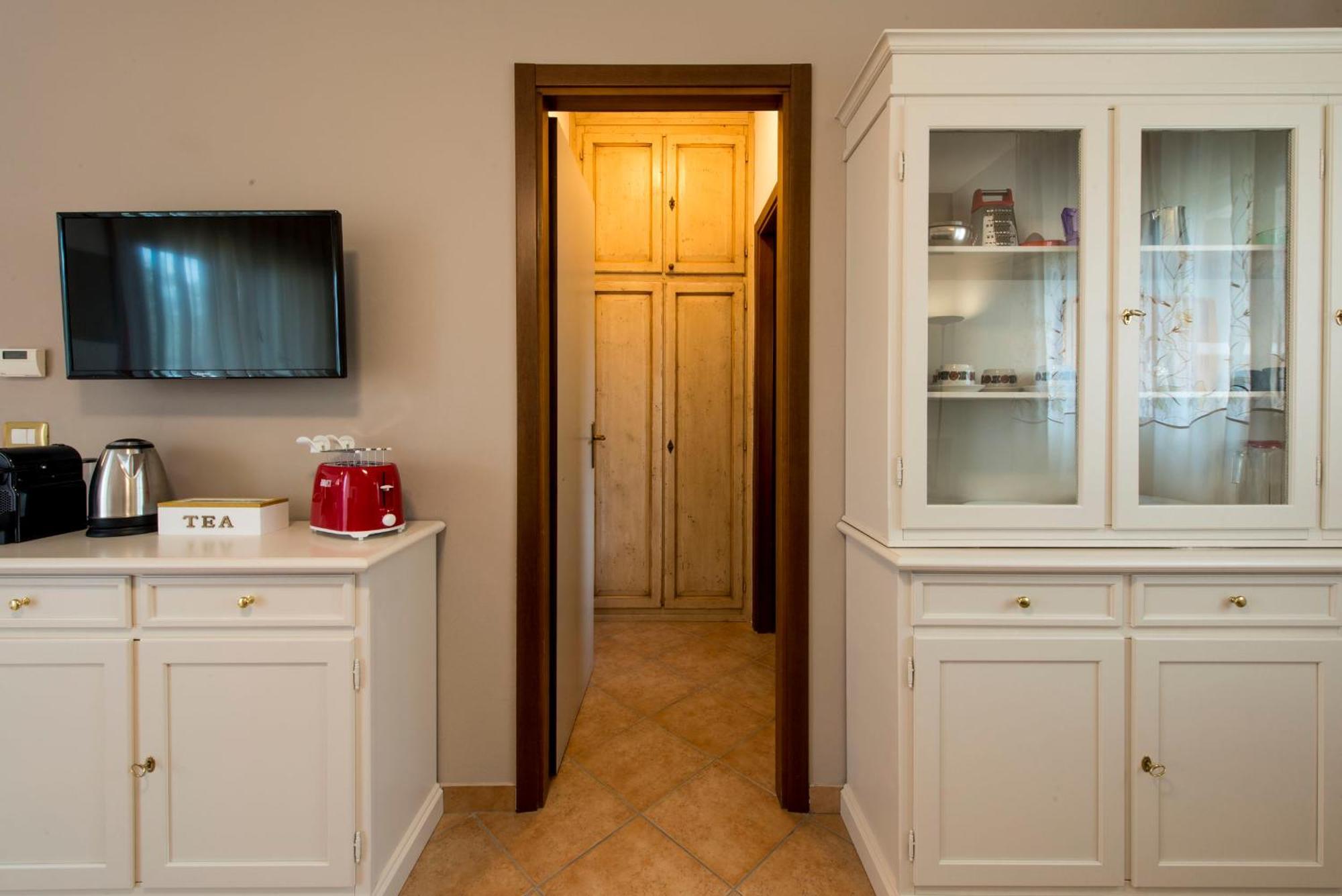 Italianflat - Peschiera Residence بسكييرا ديل غاردا المظهر الخارجي الصورة