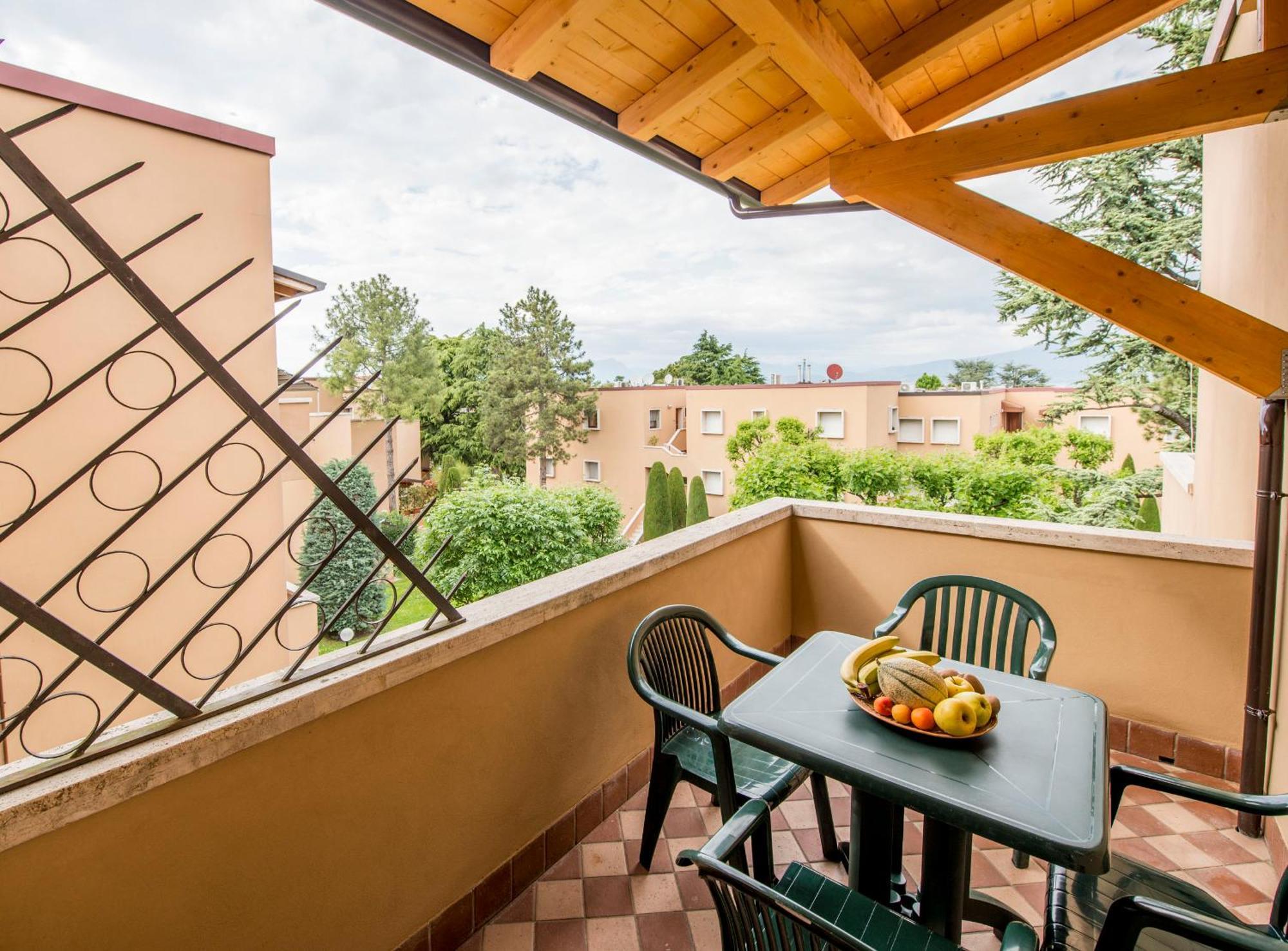 Italianflat - Peschiera Residence بسكييرا ديل غاردا المظهر الخارجي الصورة