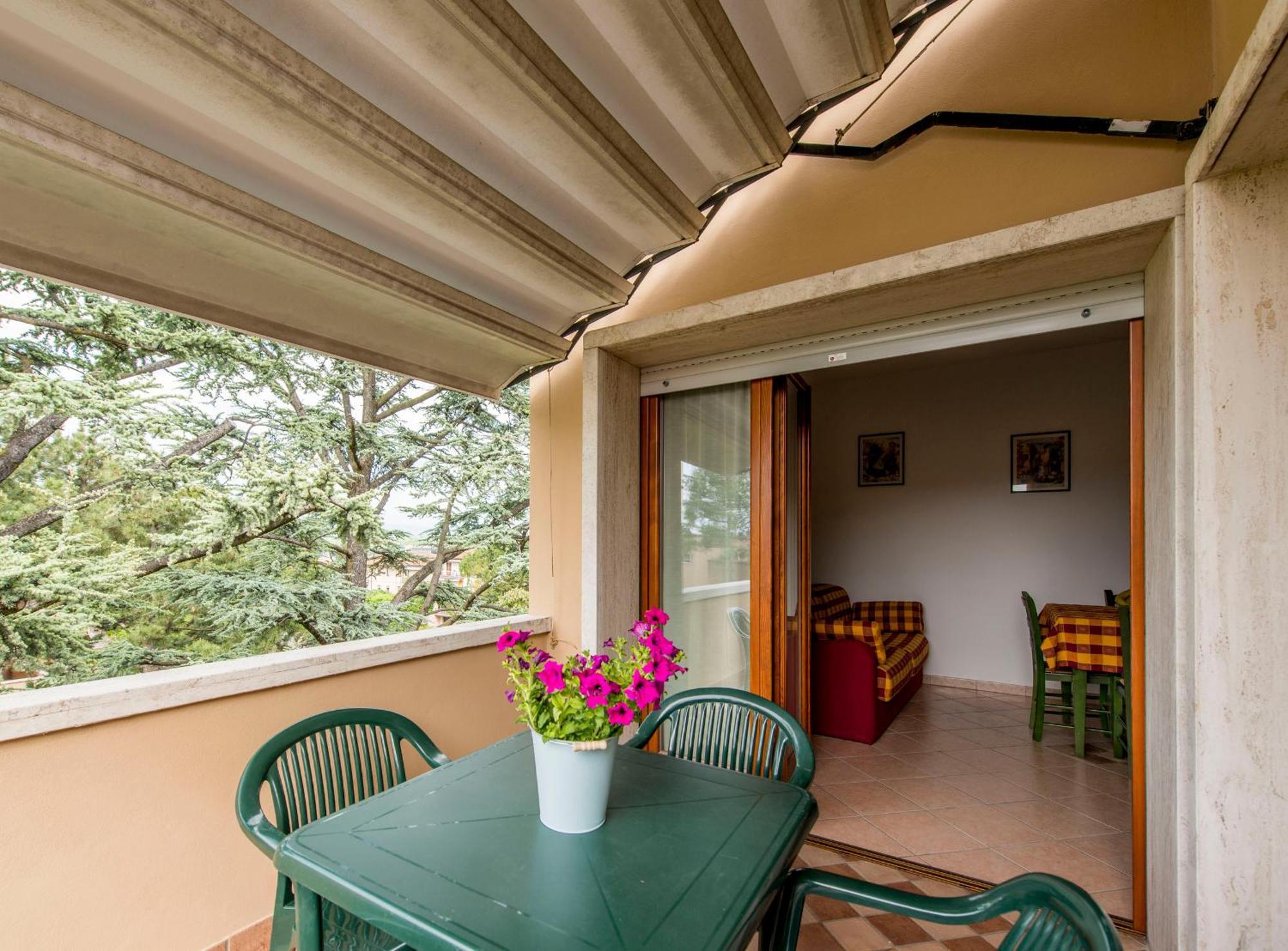 Italianflat - Peschiera Residence بسكييرا ديل غاردا المظهر الخارجي الصورة