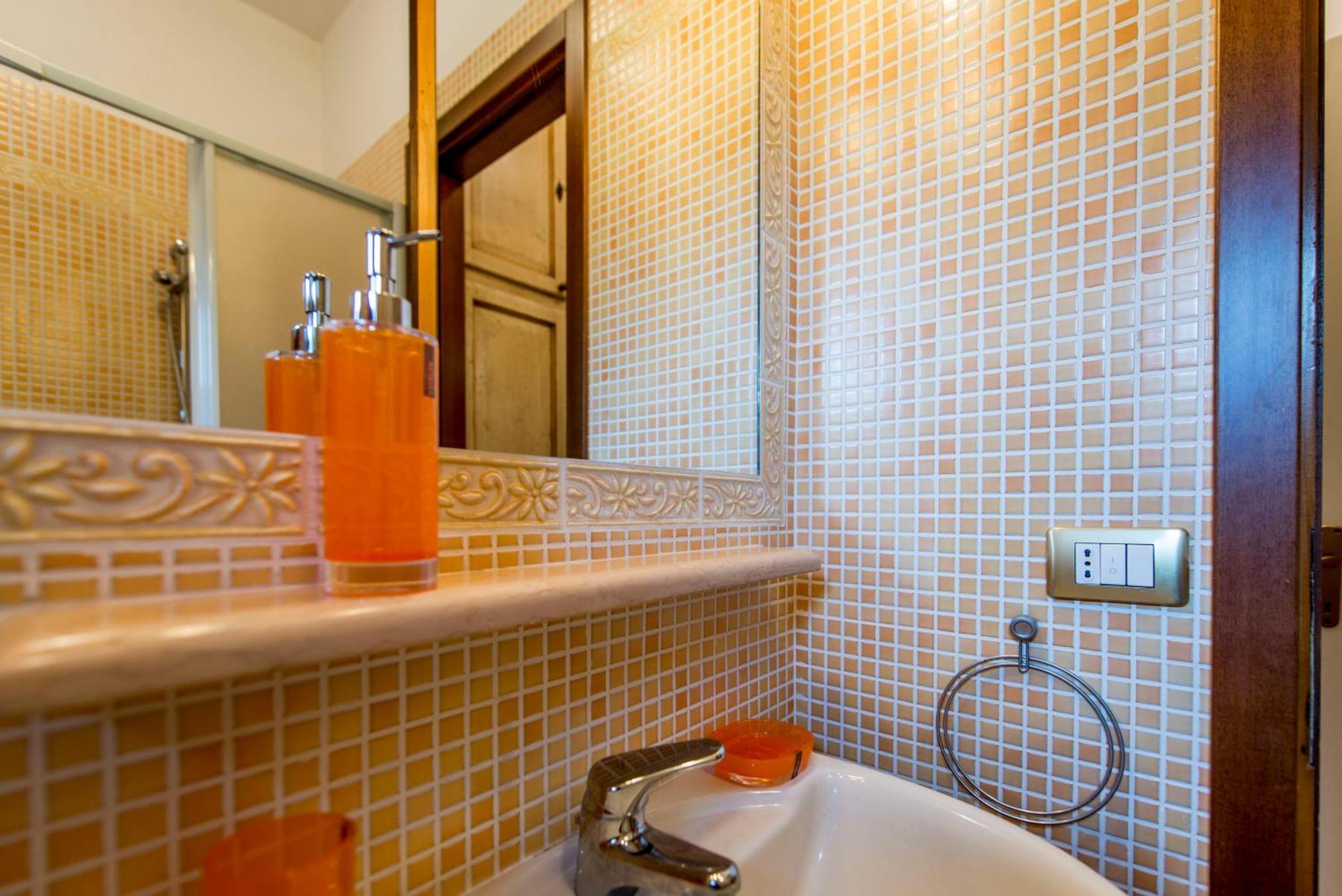 Italianflat - Peschiera Residence بسكييرا ديل غاردا المظهر الخارجي الصورة